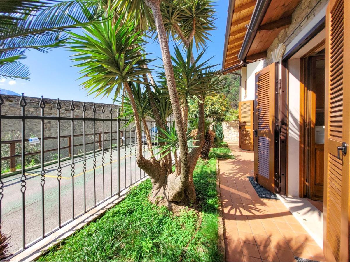 Villa Fior Di Loto Limone sul Garda Exterior photo